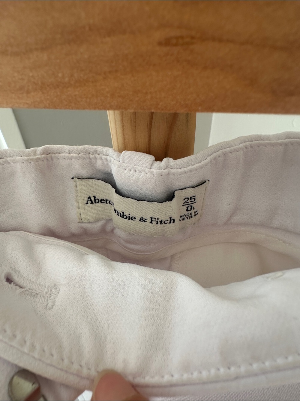 Abercrombie & Fitch Soft White High-Rise Pants - Picture 3 of 3